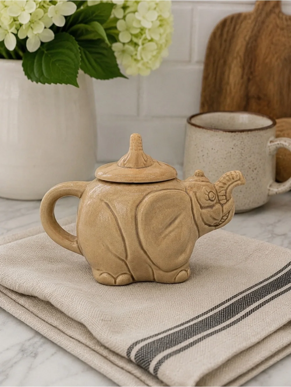 Vintage 1970 Taiwan Ceramic Elephant Teapot Beige Tan Figural Tea Pot w/ Lid